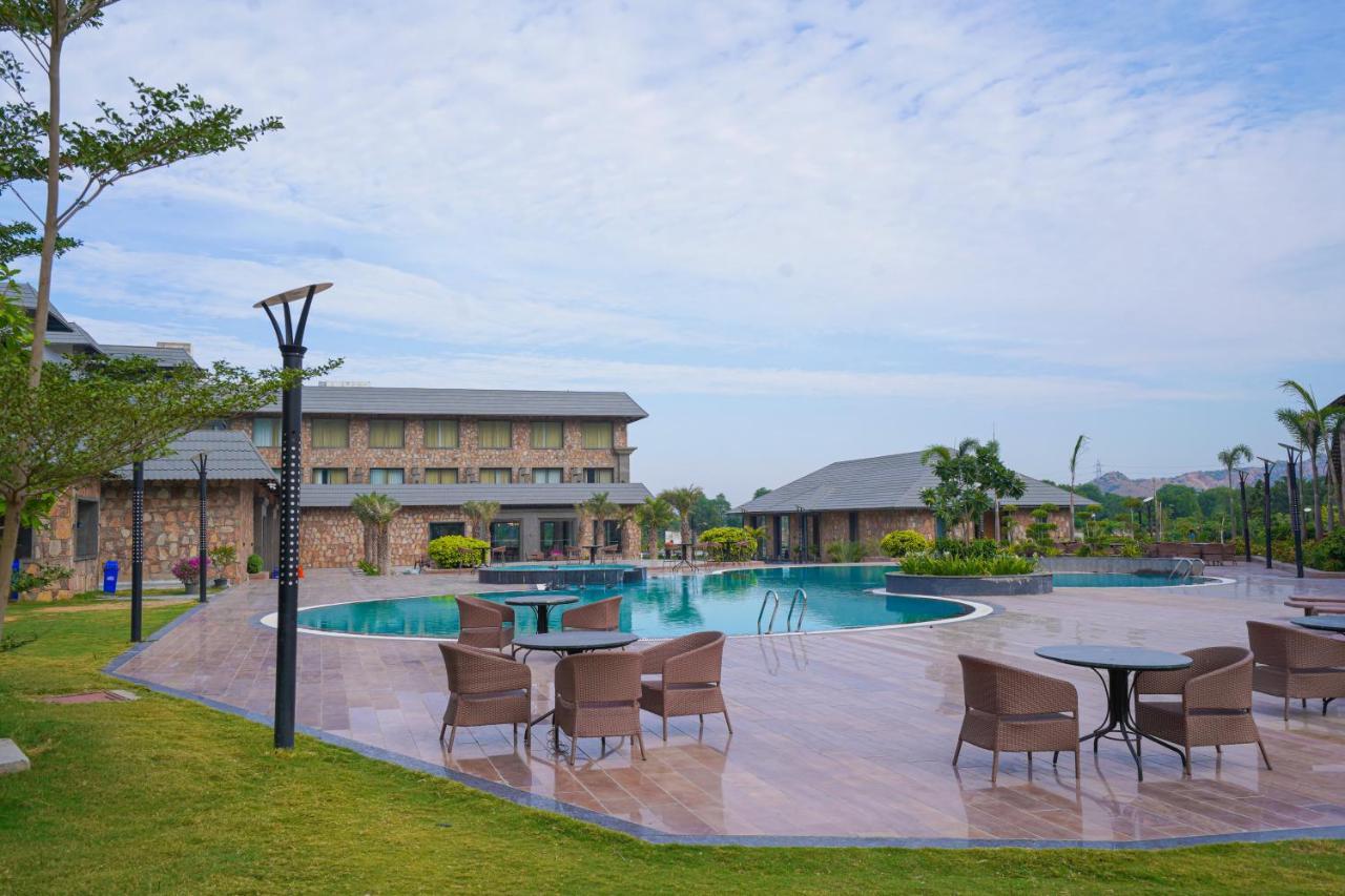 Pushkara Resort And Spa Екстер'єр фото