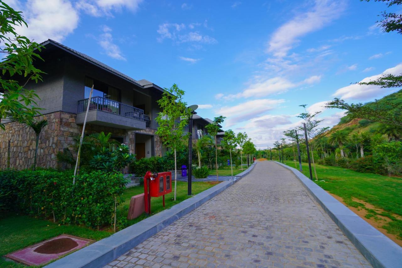 Pushkara Resort And Spa Екстер'єр фото