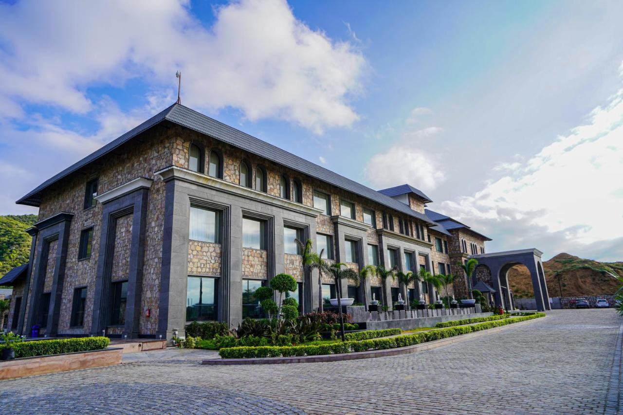 Pushkara Resort And Spa Екстер'єр фото